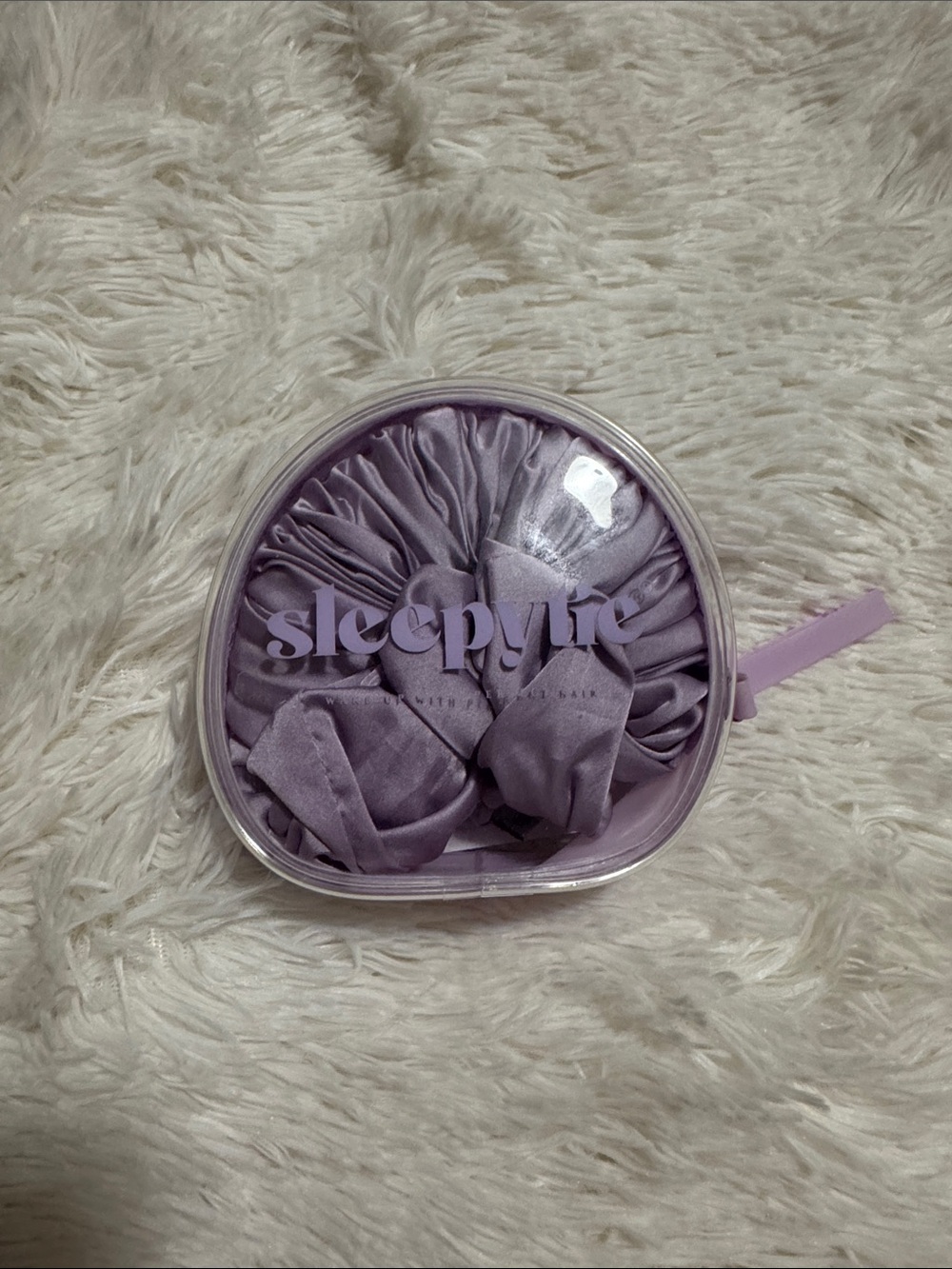 The Sleepy Tie Hair Scrunchie Size Small in Dream Special Edition Lilac Lavender - Picture 5 of 6